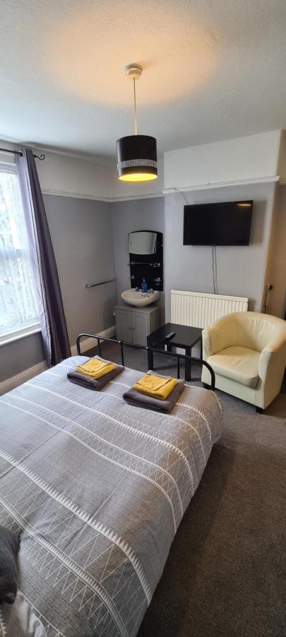 פיינטון The Roslyn Guest House מראה חיצוני תמונה