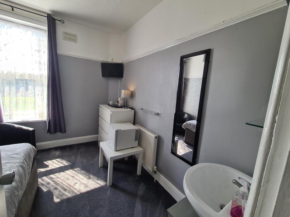 פיינטון The Roslyn Guest House מראה חיצוני תמונה