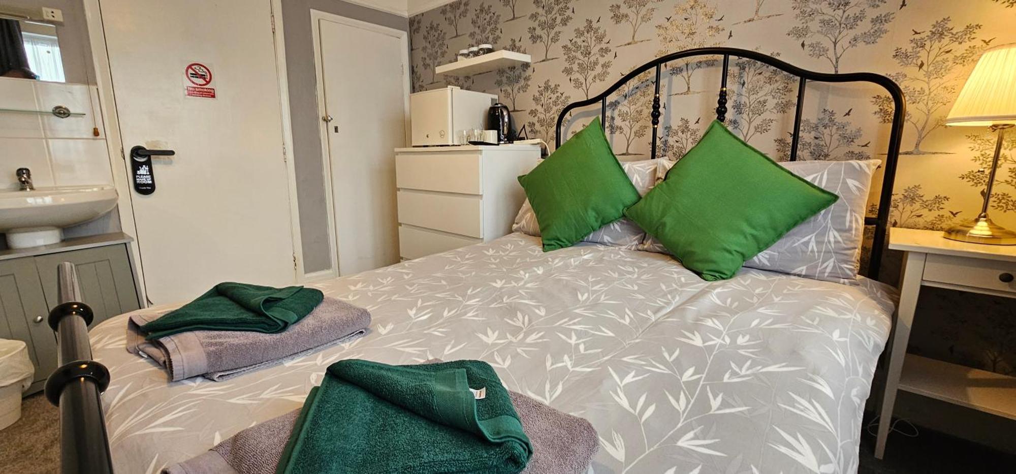 פיינטון The Roslyn Guest House מראה חיצוני תמונה