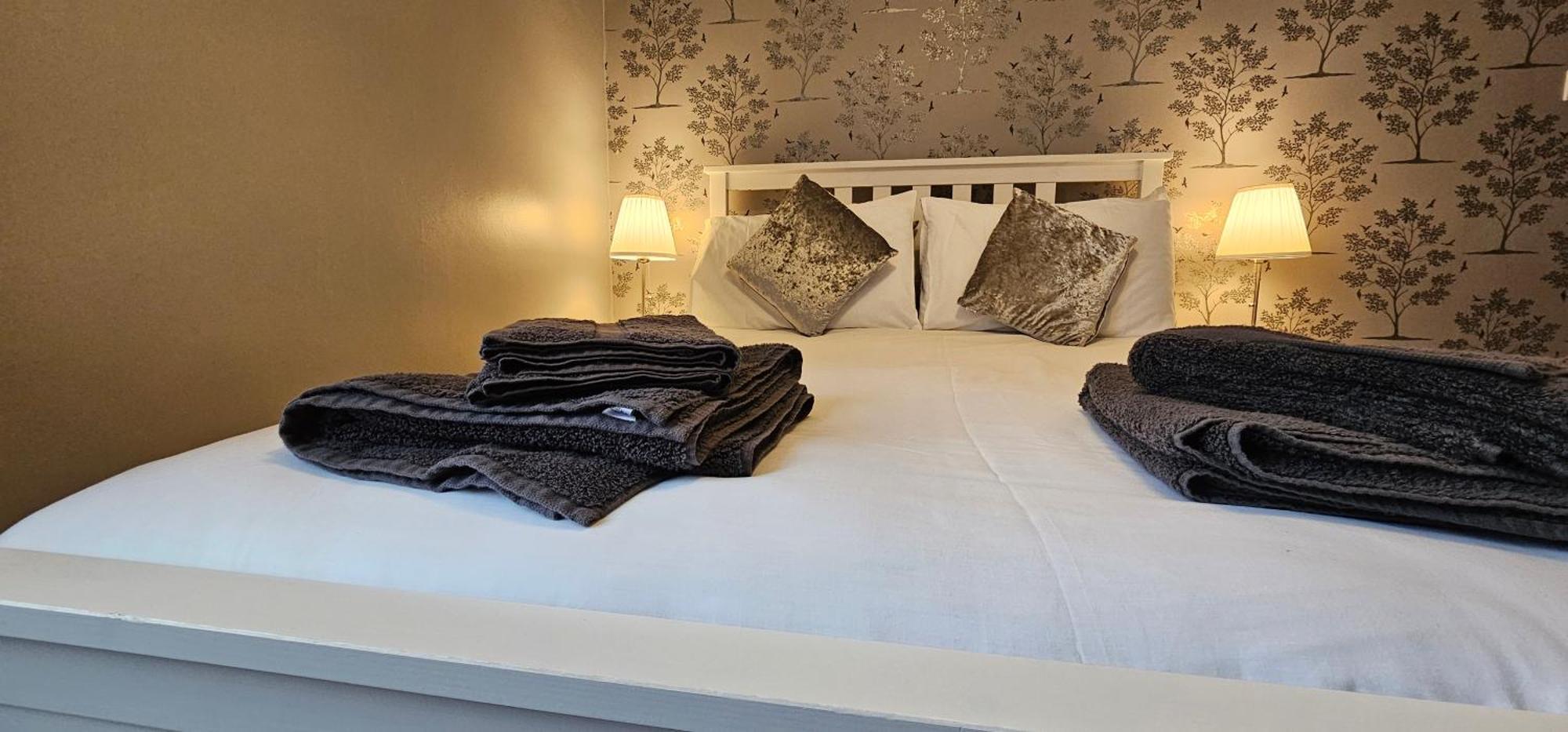 פיינטון The Roslyn Guest House מראה חיצוני תמונה